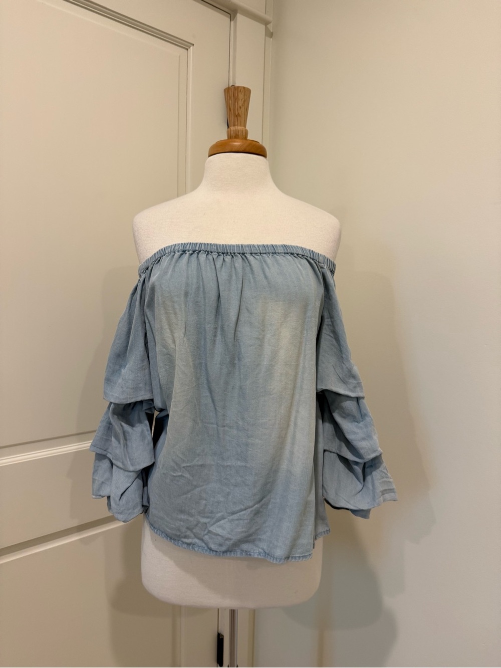 Velvet Heart Light Blue Off-Shoulder Ruffle Sleeve Blouse